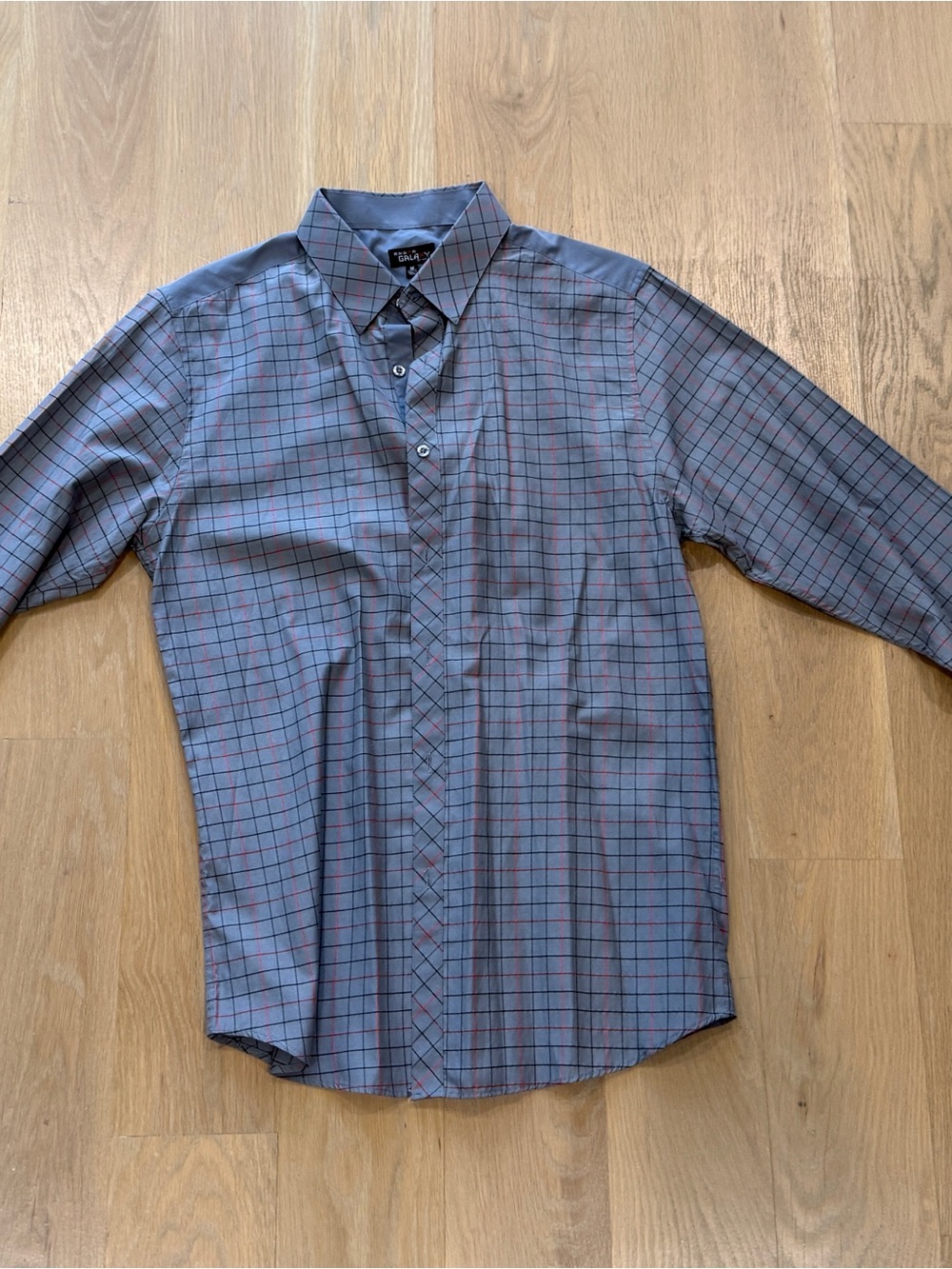 Galaxy By Harvic Men's Gray Plaid Button-Down Shirt